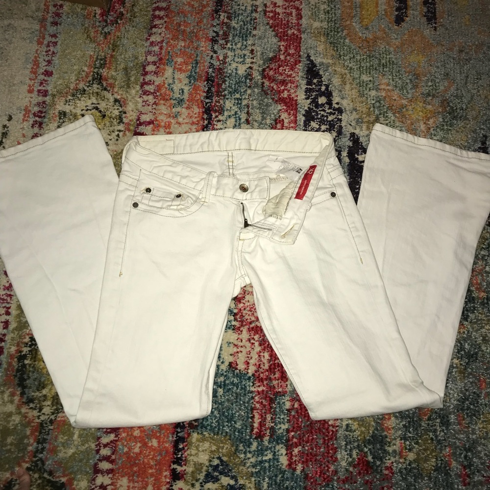 **2 for $10** Express White Denim Jeans